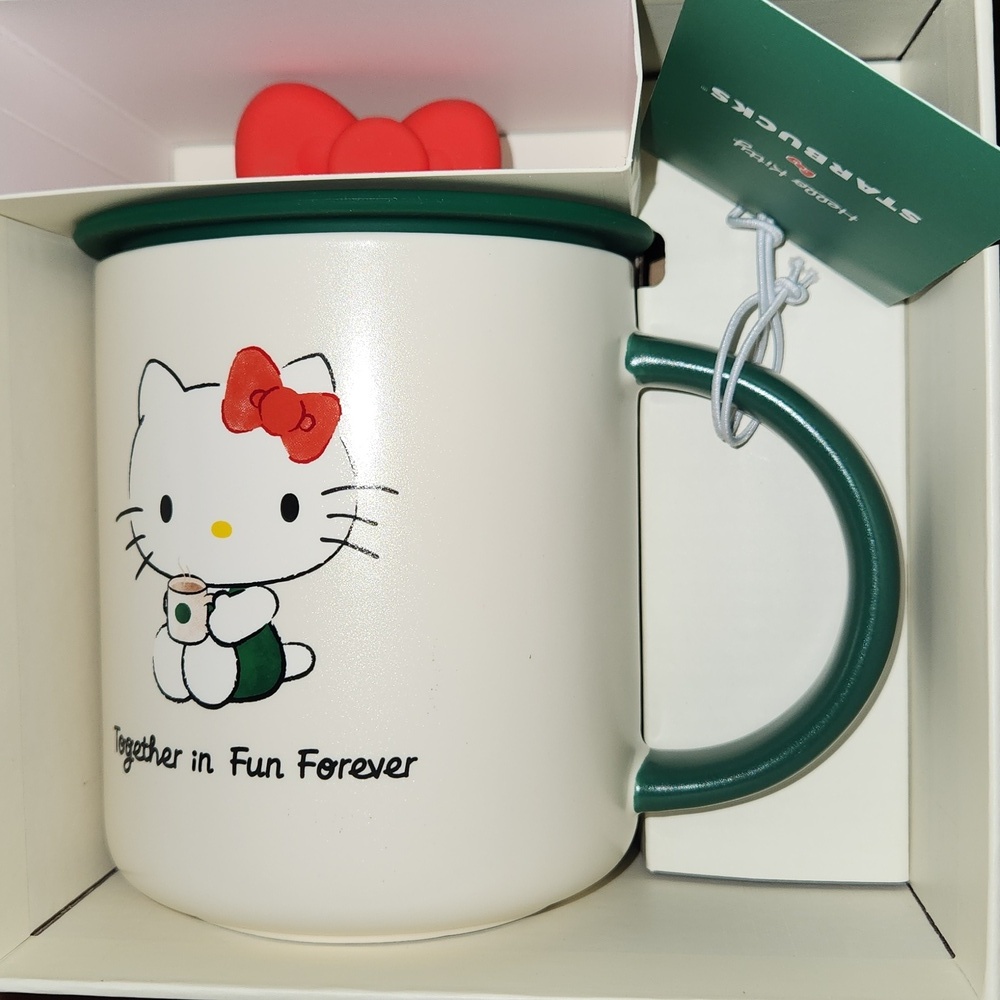 New Starbucks x Hello Kitty Ceramic Mug from the “Together in Fun Forever” 16oz